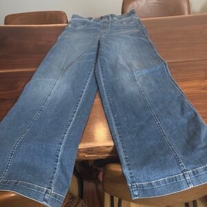 Wide-Leg Blue Jeans